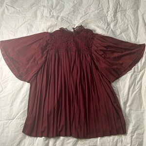 Cable & Gauge ✨ Burgundy Lace Pleated Top